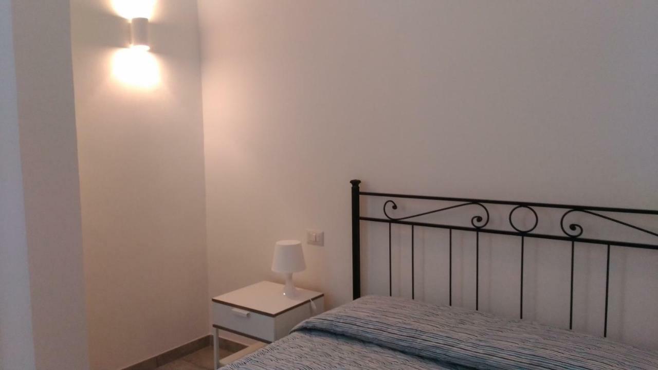 Casa Vacanze Scicli Centro Bagian luar foto